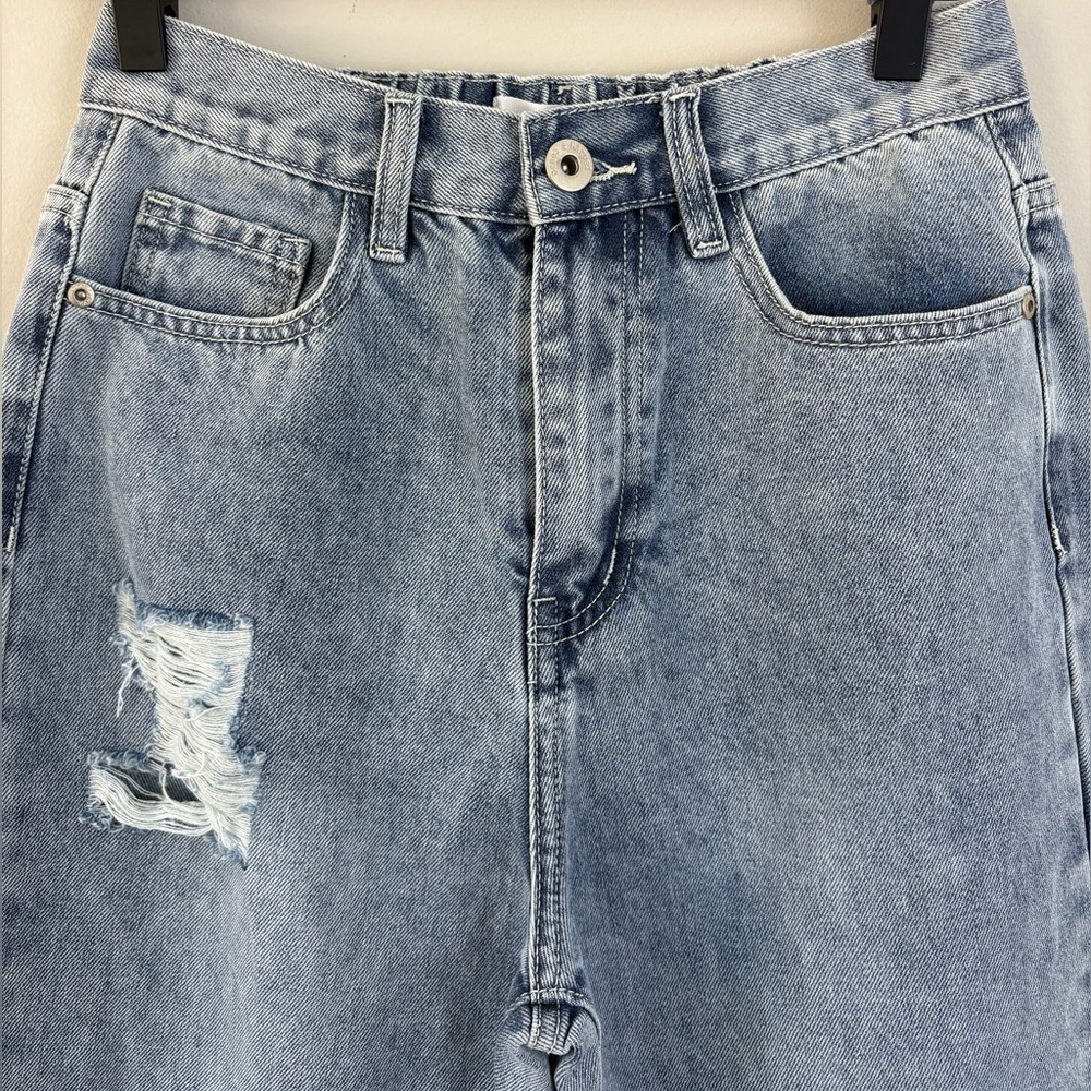 NET! Dance Marvel Distressed Jeans - Picture 4 of 9